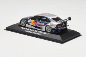 Audi A4 B7 DTM #3 M. Ekstrom Audi Sport Team Abt Sportsline DTM 2007 Minichamps 1:43 5020700113 Metalli — kuva 3 / 4