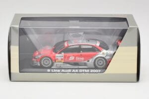 Audi A4 B7 #11 Team Abt M. Rockenfeller DTM 2007 Minichamps 1:43 5020700163 Metalli — kuva 4 / 4