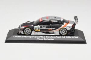 Audi A4 B7 #8 T. Scheider DTM 2007 Minichamps 1:43 5020700143 Metalli