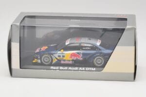 Audi A4 B8 #2 Red Bull M. Tomczyk DTM 2008 Minichamps 1:43 5020800133 Metalli — kuva 4 / 4