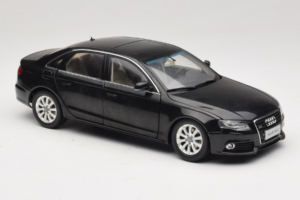 Audi A4L B8 Musta Paudi 1:18 AUDI012 Metalli — kuva 6 / 8