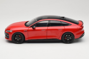 Audi A5L Sportback Punainen OEM 1:18 ZAM60004A Metalli — kuva 4 / 8