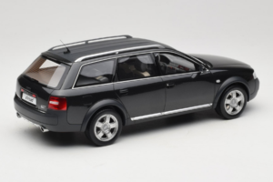 Audi A6 C5 Allroad quattro Brilliant Black Otto 1:18 OT1189 Hartsi — kuva 2 / 6