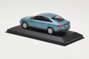 Audi A6 C5 Vaaleansininen Minichamps 1:43 AUDI004 Metalli — kuva 3 / 4