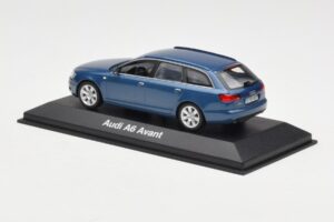 Audi A6 C6 Avant Stratos Blue Minichamps 1:43 5010406223 Metalli — kuva 3 / 4