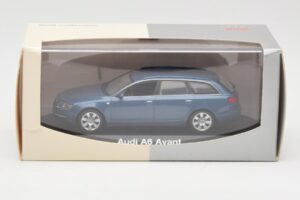 Audi A6 C6 Avant Stratos Blue Minichamps 1:43 5010406223 Metalli — kuva 4 / 4