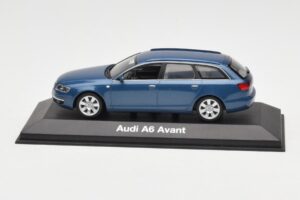 Audi A6 C6 Avant Stratos Blue Minichamps 1:43 5010406223 Metalli