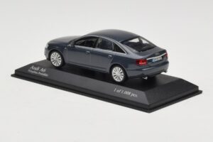 Audi A6 C6 Tummansininen Minichamps 1:43 5010406143 Metalli — kuva 3 / 4