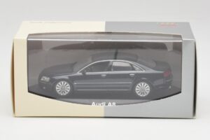 Audi A8 D3 Mauritius Sininen Metallic Minichamps 1:43 5010508123 Metalli — kuva 4 / 4