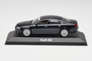 Audi A8 D3 Mauritius Sininen Metallic Minichamps 1:43 5010508123 Metalli