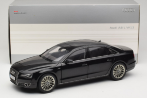 Audi A8L D3 W12 Phantom Black Kyosho 1:18 5011008125 Metalli — kuva 8 / 8