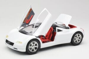 Audi Avus Quattro Alpine White Revell 1:18 08913 Metalli — kuva 2 / 8