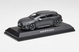 Audi RS6 C8 Avant Harmaa Metallic Minichamps 1:43 5012016231 Metalli — kuva 2 / 4