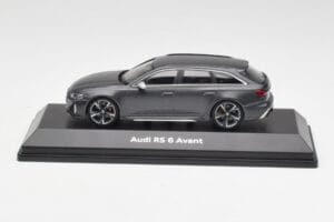 Audi RS6 C8 Avant Harmaa Metallic Minichamps 1:43 5012016231 Metalli
