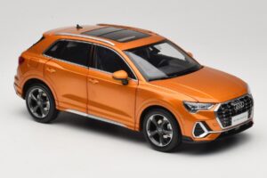 Audi Q3 F3 Orange Metallic Paudi Model 1:18 05962Q32019 Metalli — kuva 6 / 8