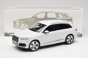 Audi Q7 4M Valkoinen Minichamps 1:18 110014000 Metalli — kuva 8 / 8