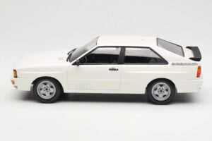 Audi Quattro Valkoinen Minichamps 1:18 155016120 Metalli — kuva 3 / 6