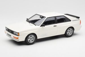 Audi Quattro Valkoinen Minichamps 1:18 155016120 Metalli