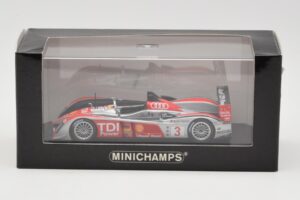Audi R10 TDI LMP1 #3 L. Luhr / A. Premat / M. Rockenfeller 24 Hours of Le Mans 2008 Minichamps 1:43 400089903 Metalli — kuva 4 / 4