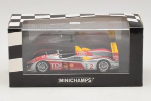 Audi R10 TDI LMP1 #2 R. Capello / T. Kristensen 2007 Minichamps 1:43 400071602 Metalli — kuva 4 / 4