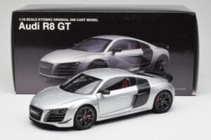 Audi R8 GT Type 42 Ice Hopea Metallic Kyosho 1:18 09218IS Metalli — kuva 8 / 8