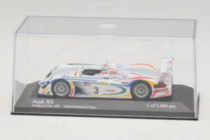 Audi R8 LMP #3 J. Herbert / R. Kelleners 24 Hours of Le Mans 2001 Minichamps 1:43 400010903 Metalli — kuva 4 / 5