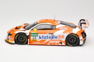 Audi R8 LMS #24 kfzteile24 L. Vanthoor / C. Stoll ADAC GT Masters 2016 Minichamps 1:18 155161124 Metalli — kuva 3 / 6