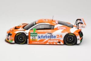 Audi R8 LMS #25 kfzteile24 D. Dobitsch / E. Sandstrom ADAC GT Masters 2016 Minichamps 1:18 155161125 Metalli — kuva 3 / 6