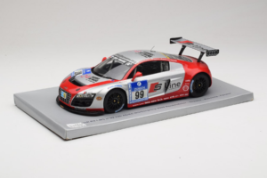 Audi R8 LMS #99 F. Biela / P. Kaffer / M. Fässler / M. Hennerici Phoenix Racing 24 Hours Nürburgring 2009 Spark 1:18 18S041 H — kuva 2 / 6