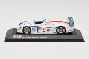 Audi R8 LMP1 #3 J. Lehto / M. Werner / T. Kristensen 24 Hours of Le Mans Winner 2005 Minichamps 1:43 400051303 Metalli
