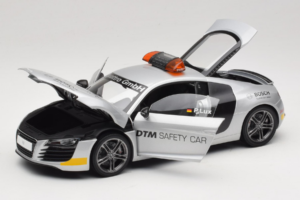 Audi R8 Safety Car 24 Hours of Le Mans 2008 Kyosho 1:18 09214DTM Metalli — kuva 8 / 8