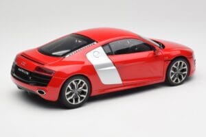 Audi R8 V10 Brilliant Punainen Kyosho 1:18 09216RR Metalli — kuva 3 / 8