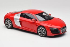 Audi R8 V10 Brilliant Punainen Kyosho 1:18 09216RR Metalli — kuva 6 / 8