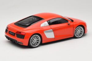 Audi R8 V10 Punainen Welly 1:18 18052W Metalli — kuva 3 / 8