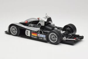 Audi R8R LMP #8 F. Biela / E. Pirro / D. Theys 24 Hours of Le Mans 1999 Maisto 1:18 538881 Metalli — kuva 5 / 8