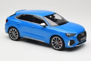 Audi RS Q3 F3 Sportback Sininen Minichamps 1:18 155018101 Metalli — kuva 4 / 6