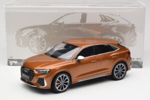 Audi RS Q3 Sportback 8U Brown Metallic Minichamps 1:18 155018104 Metalli — kuva 6 / 6