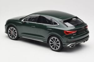 Audi RS Q3 Sportback 8U Green Metallic Minichamps 1:18 155018102 Metalli — kuva 5 / 6