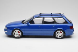 Audi RS2 B4 Avant Sininen Otto 1:12 G075 Hartsi — kuva 3 / 6