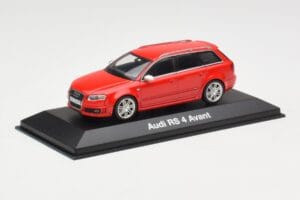 Audi RS4 B7 Avant Punainen Minichamps 1:43 5010509213 Metalli — kuva 2 / 4