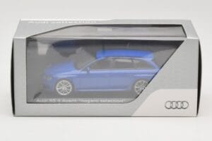 Audi RS4 B8 Avant Nogaro Blue Jouluvalinta 2014 Minichamps 1:43 AUDI003 Metalli — kuva 4 / 4