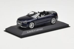 Audi RS5 B8 Avoauto Estoril Blue Minichamps 1:43 5011215313 Metalli — kuva 2 / 4