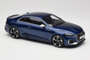 Audi RS5 B9 Coupe Sininen GT Spirit 1:18 GT062 Hartsi — kuva 4 / 6