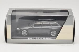 Audi RS6 C5 Avant Daytona Grey Minichamps 1:43 5010710233 Metalli — kuva 4 / 4