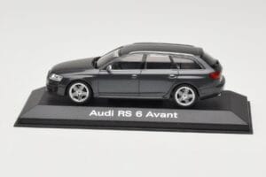 Audi RS6 C5 Avant Daytona Grey Minichamps 1:43 5010710233 Metalli