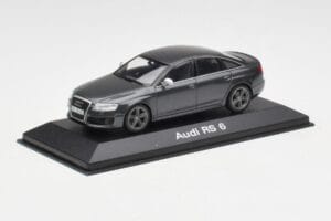 Audi RS6 C6 Daytona Grey Minichamps 1:43 5010810123 Metalli — kuva 2 / 4