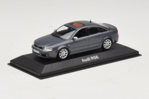 Audi RS6 C5 Harmaa Minichamps 1:43 20000001217001 Metalli — kuva 2 / 4