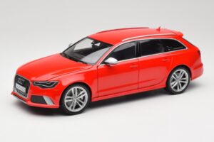 Audi RS6 C7 Avant Punainen Minichamps 1:18 110012011 Metalli