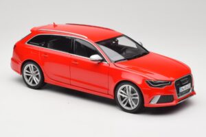 Audi RS6 C7 Avant Punainen Minichamps 1:18 110012011 Metalli — kuva 6 / 8