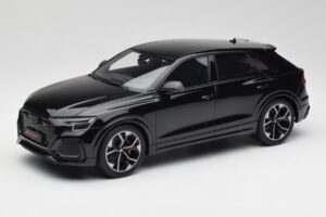 Audi RSQ8 Night Musta GT Spirit 1:18 GT305 Hartsi